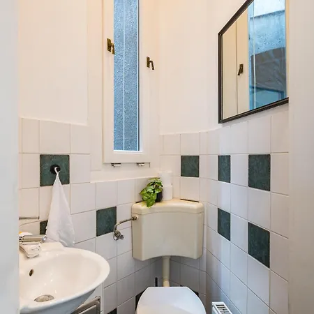 Akacfa Central Living Budapest Exterior photo